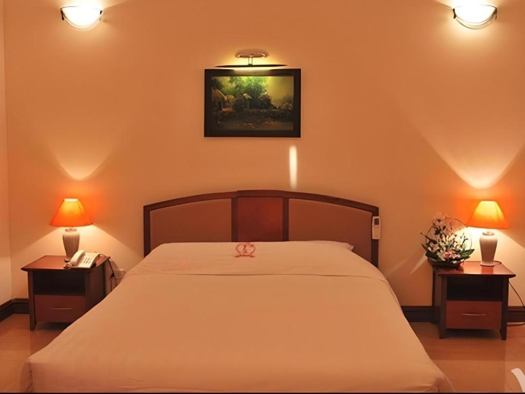 Cwd Hotel Hanoï Extérieur photo
