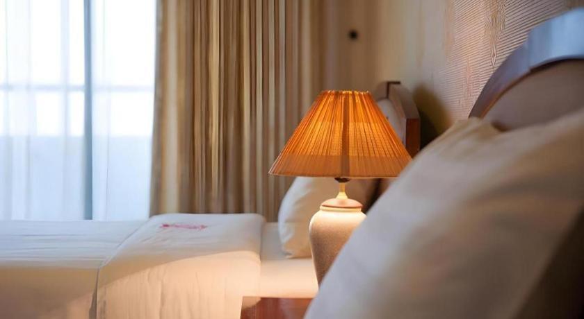Cwd Hotel Hanoï Extérieur photo