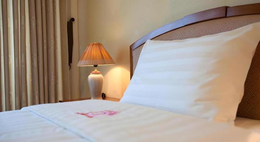 Cwd Hotel Hanoï Extérieur photo
